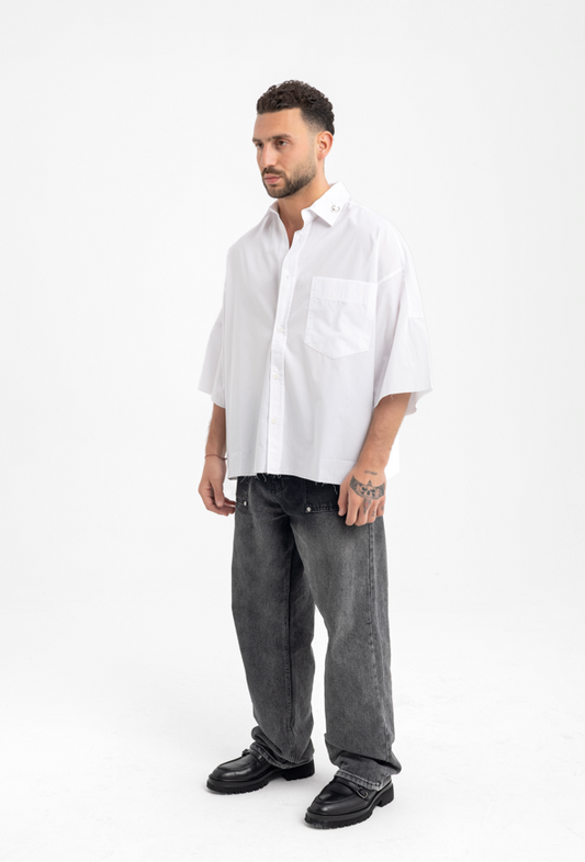 Men’s Oversized White Button-Up Shirt – Minimalist Classic with a Modern Cut