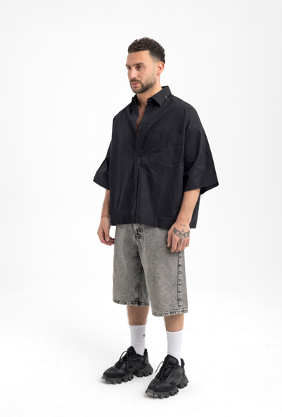 Men’s Oversized Black Button-Up Shirt – Urban Classic with Edge