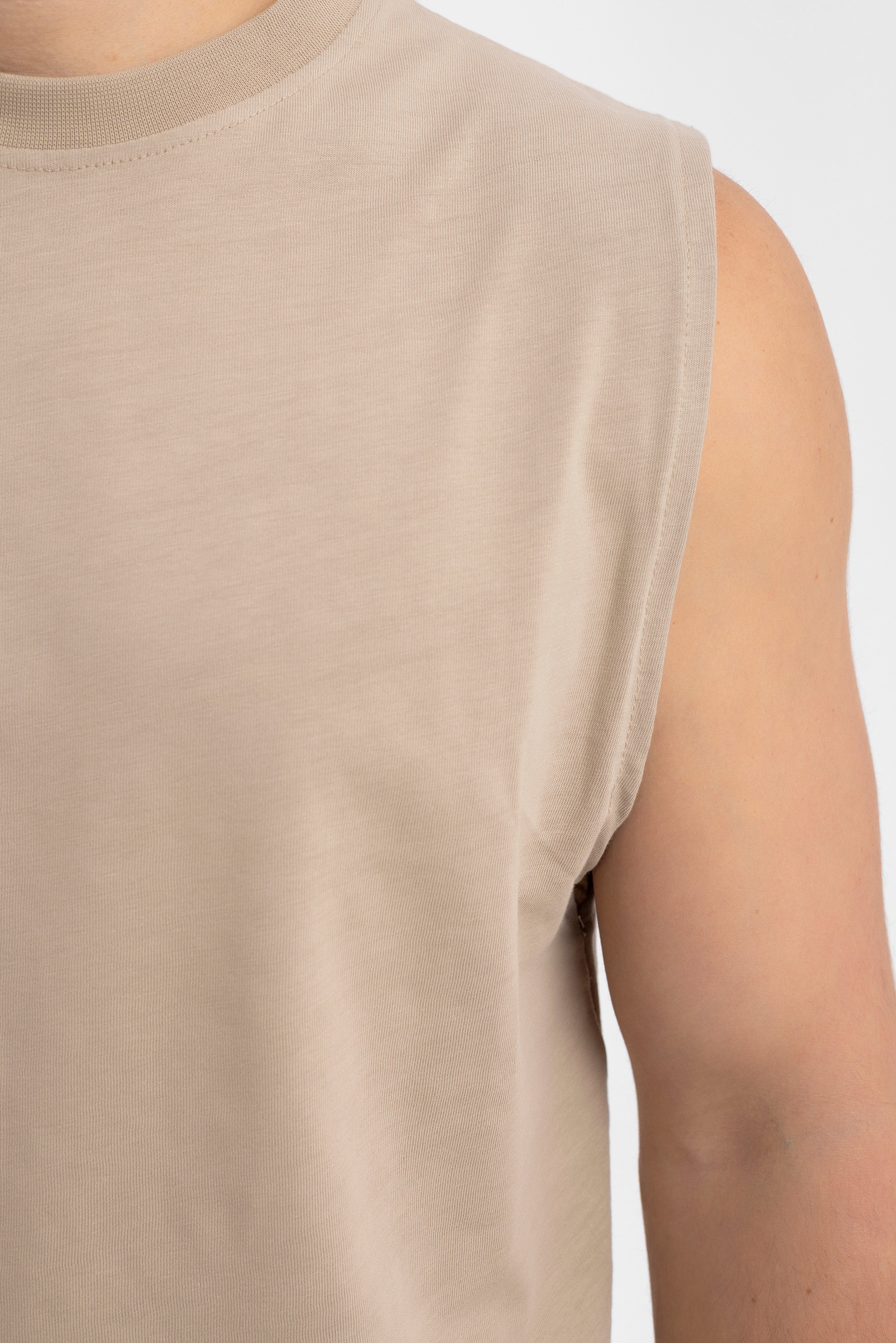 Men’s Sleeveless Beige Tank Top – Essential Muscle Tee for Everyday Wear